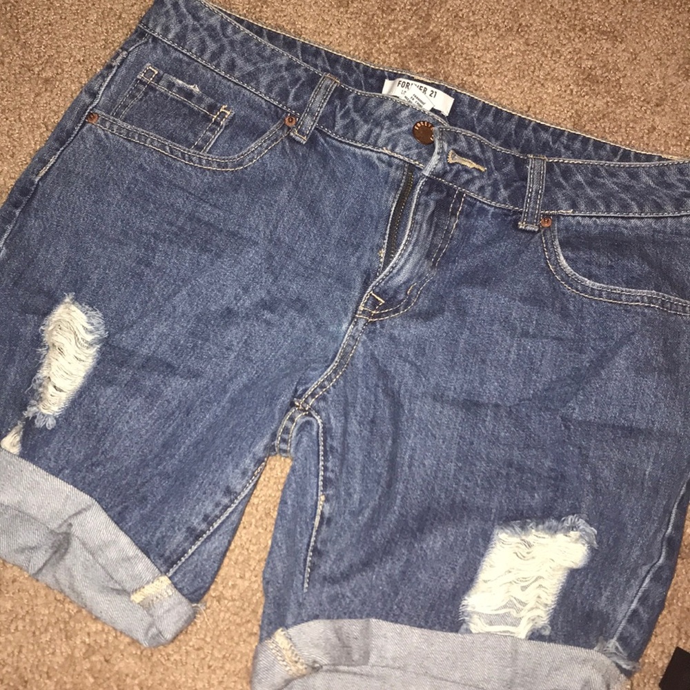 Forever 21 distresses Bermuda shorts